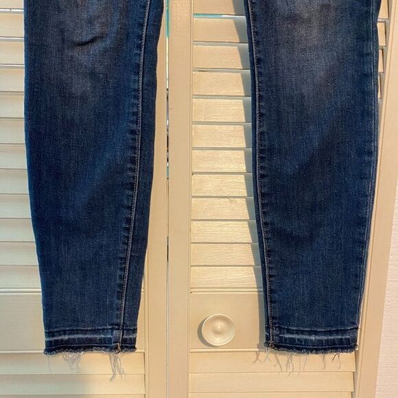 Gap Legging Ankle Jeans - Picture 4 of 11